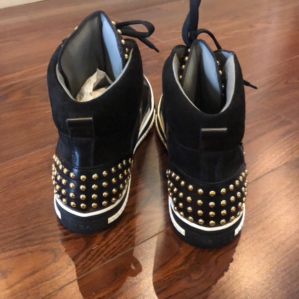 Authentic Versace Men Tenis - Picture 3 of 6